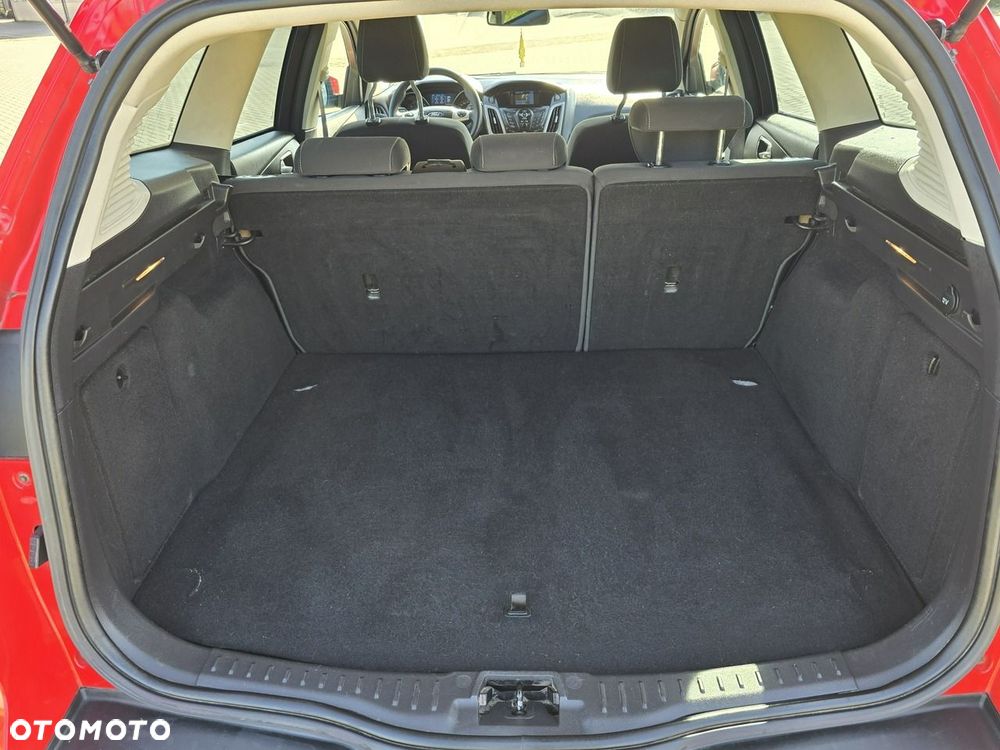 Ford Focus - 22