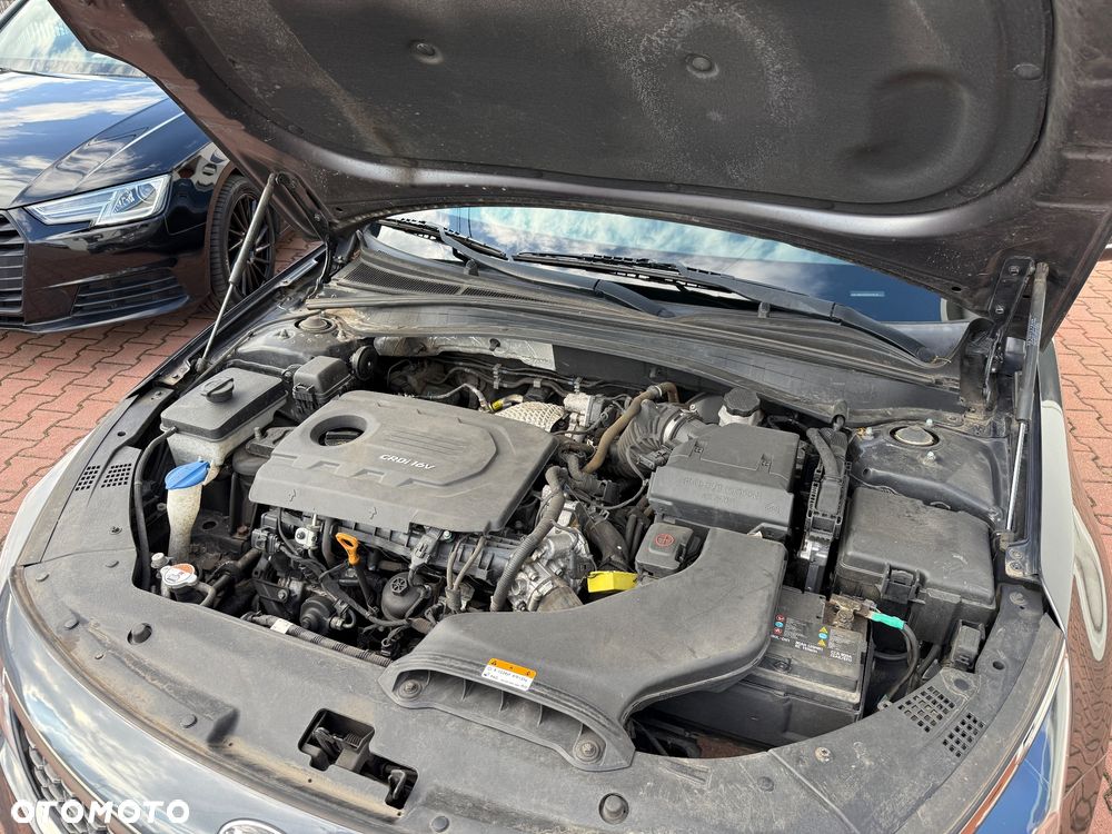 Kia Optima - 36