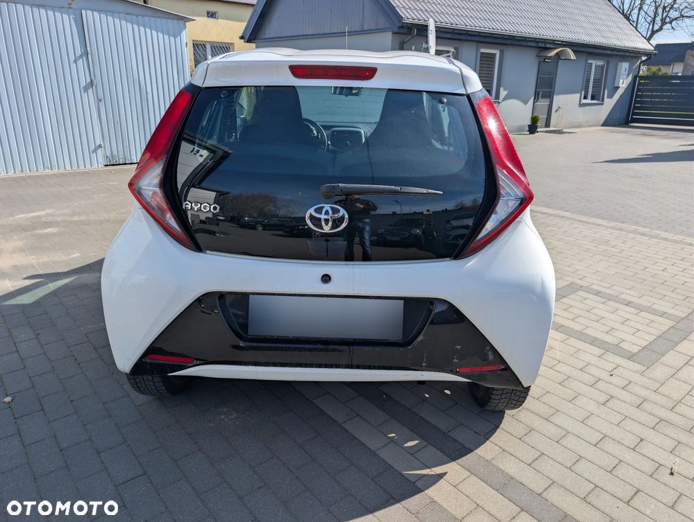 Toyota Aygo 1.0 VVT-i Color Edition - 4