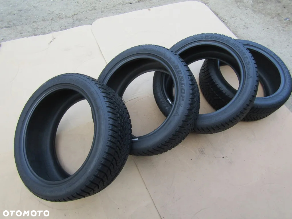 4x Opony 235/45 18 97V XL Dunlop Winter Sport 5 / Zimowe 7,5 mm - 14