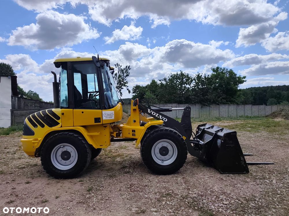 Volvo L30/4x4/Łyżka-Widły/2008Rok/ - 3