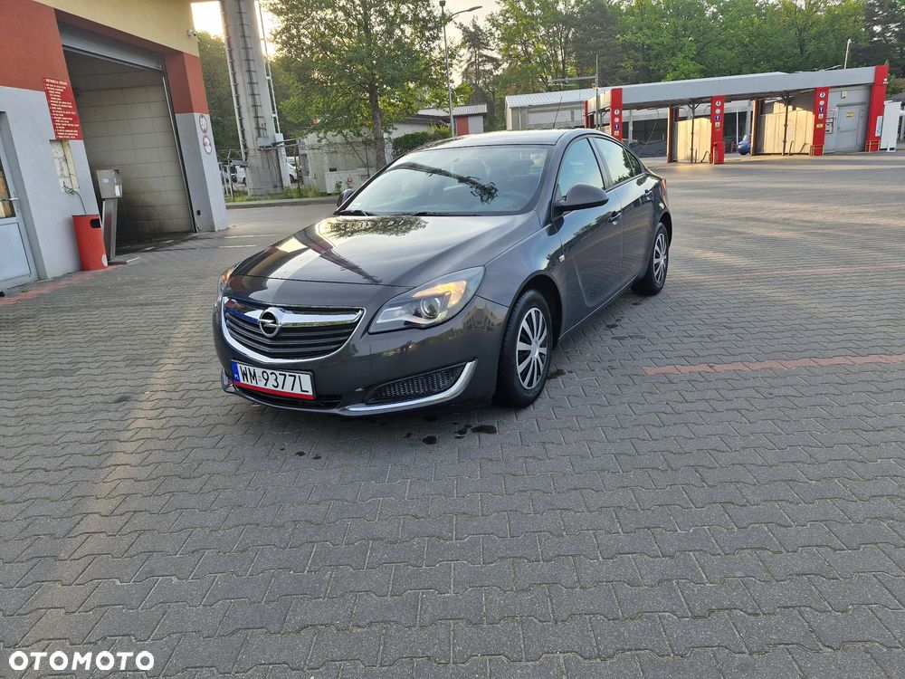 Opel Insignia 1.8 - 2