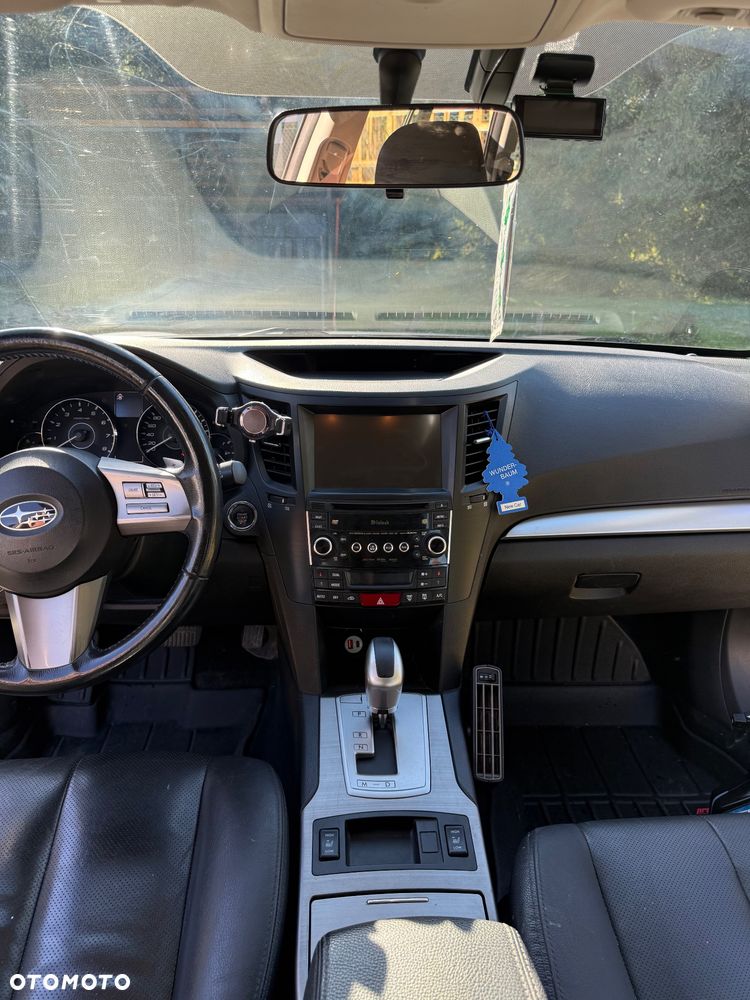 Subaru Outback 2.5i Comfort Navi AT - 20