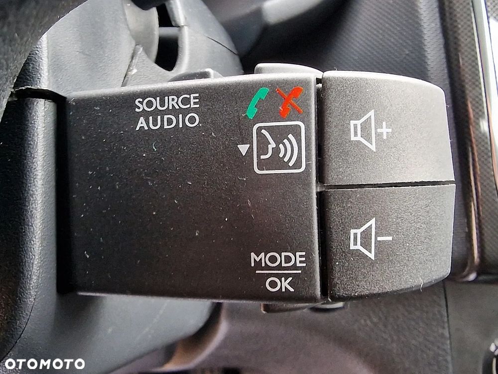 Dacia Logan SCe 75 Essential - 20