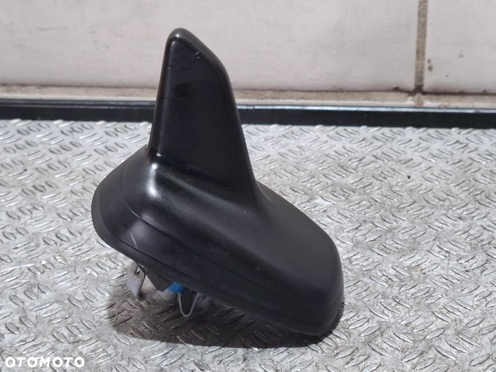 Antena dachowa Skoda Octavia III rok 2017 nr 5Q0035507S - 2
