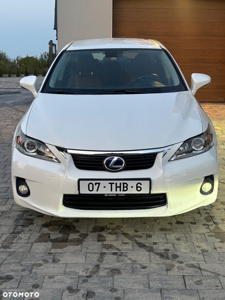 Lexus CT Impression Line - 3