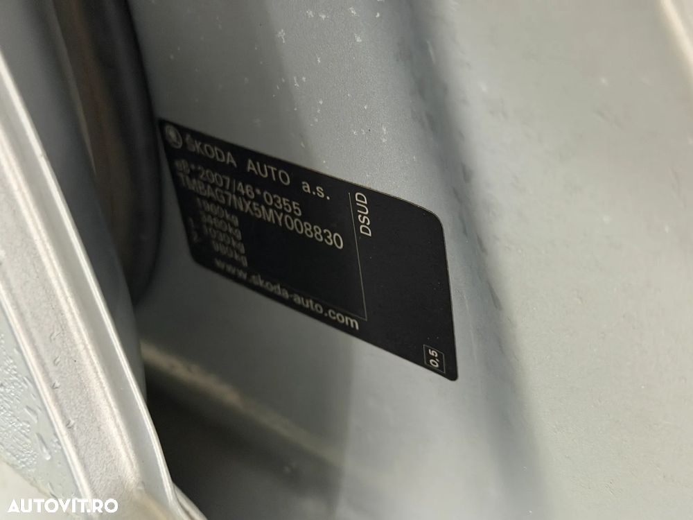 Skoda Octavia 2.0 TDI Ambition - 10