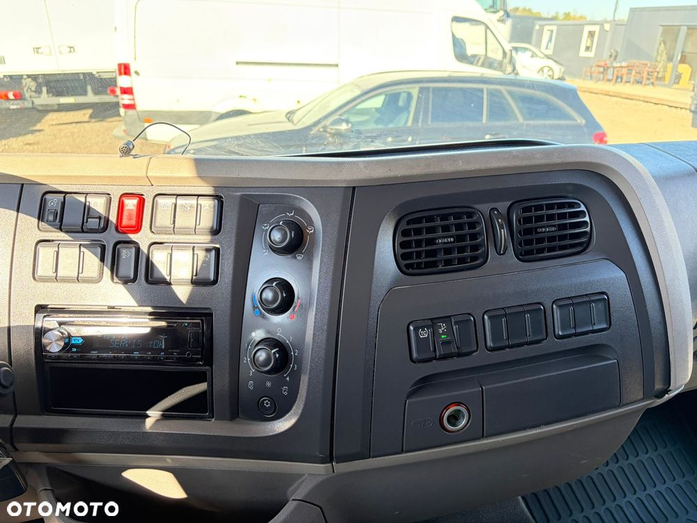 DAF LF 280 / 200.000km / BURTA / WINDA - 17