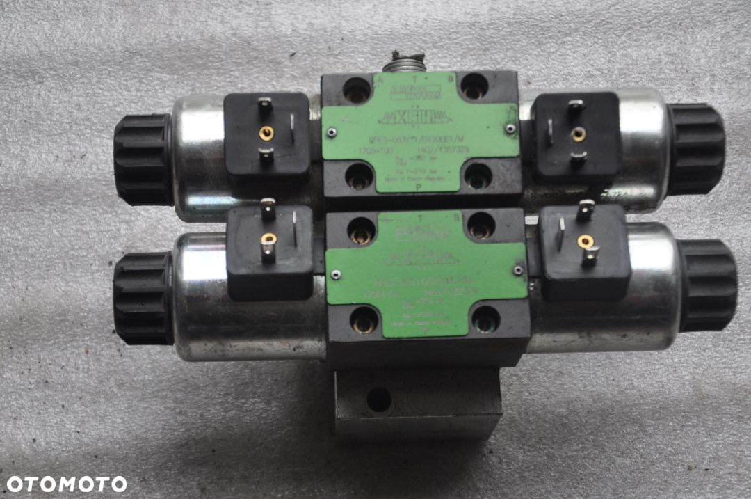ROZDZIELACZ ELEKTROZAWÓR / CEWKA MECALAC NR RPE3-063Y11/01200E1/M - 2