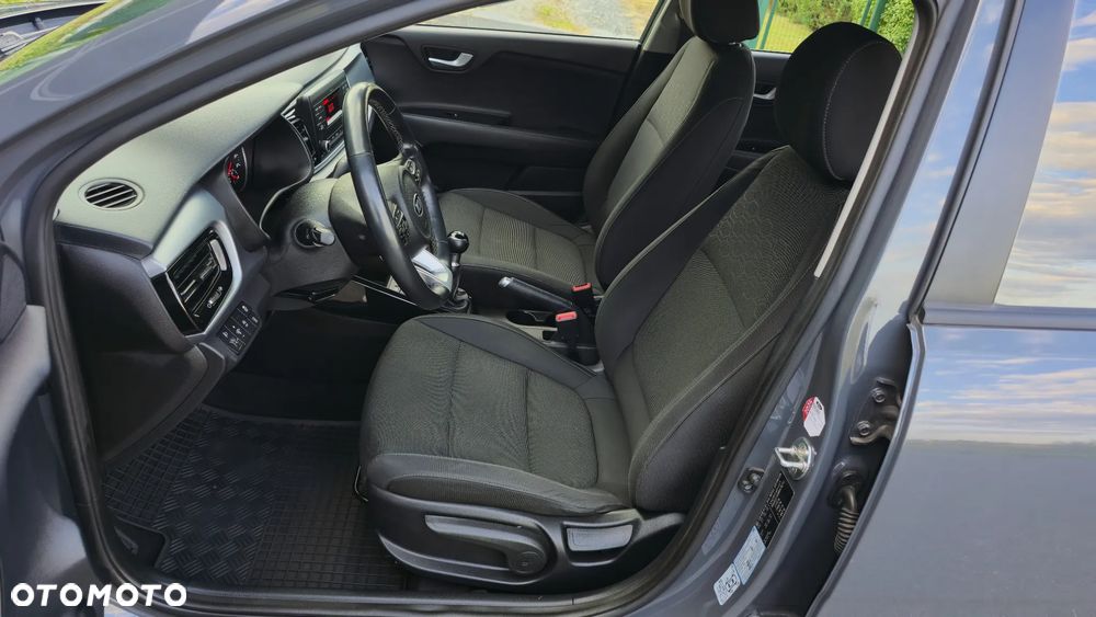 Kia Rio 1.2 L - 19