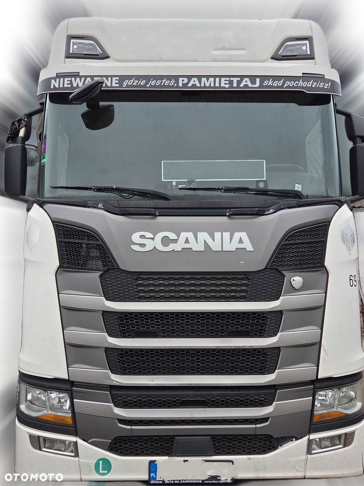 Scania S R  Zderzak kompletny NTG belka lampy ławka atrapa narożnik - 1