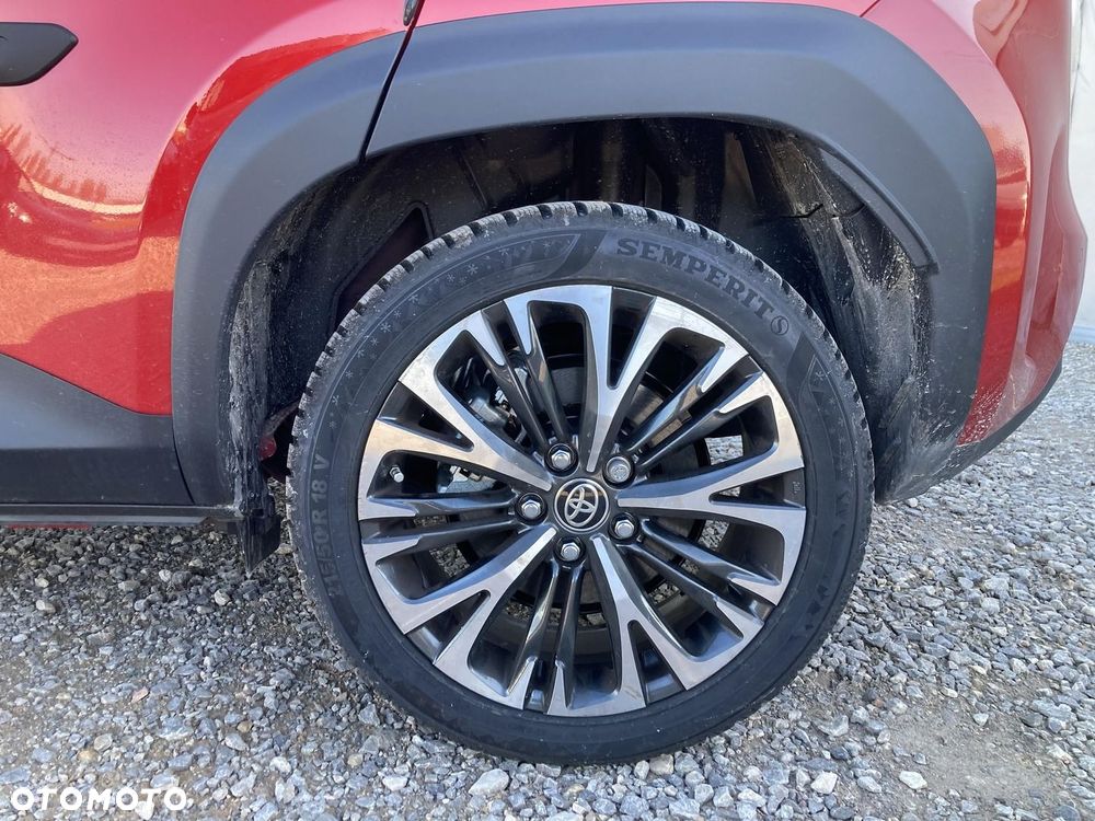 Toyota Yaris Cross Hybrid 1.5 Executive - 25