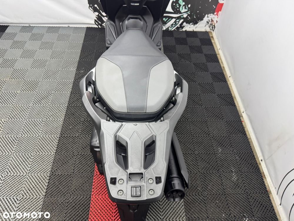 Honda NSS - 19