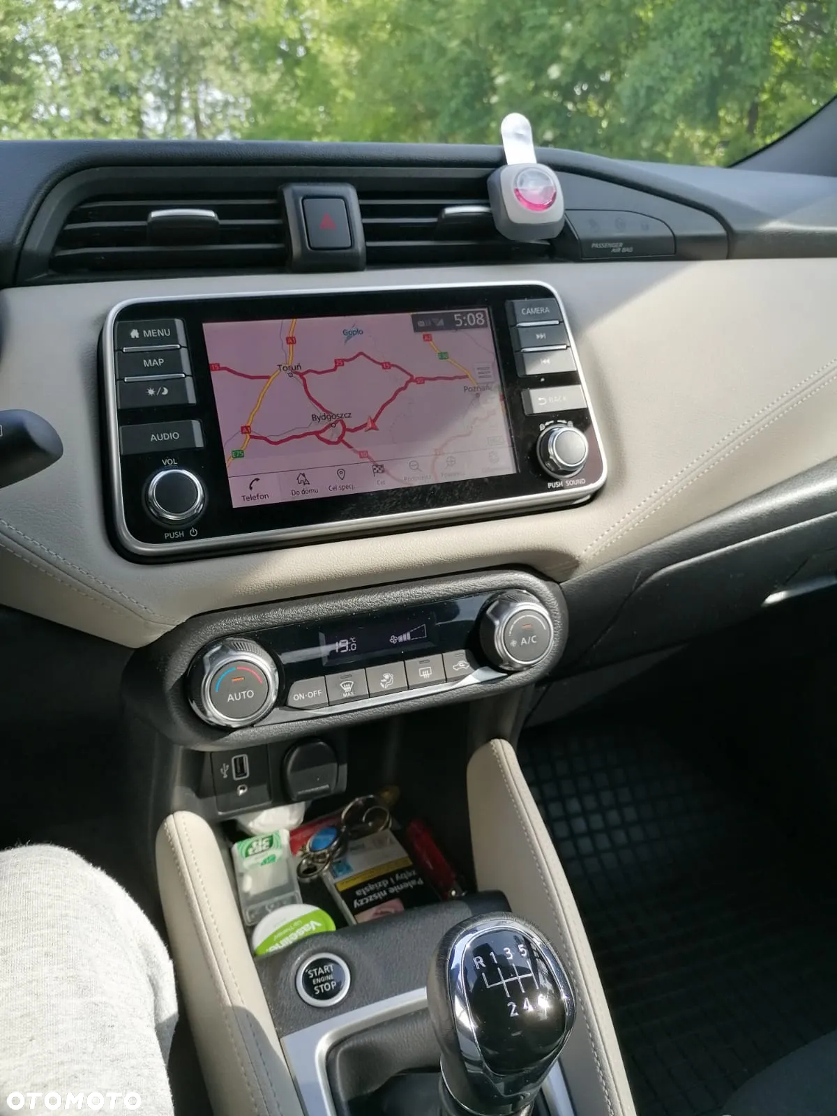 Nissan Micra - 12