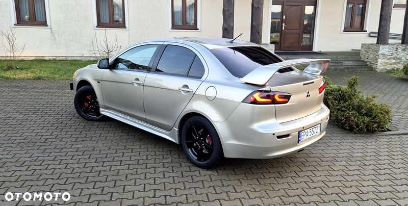 Mitsubishi Lancer 1.8 Instyle NAVI - 4