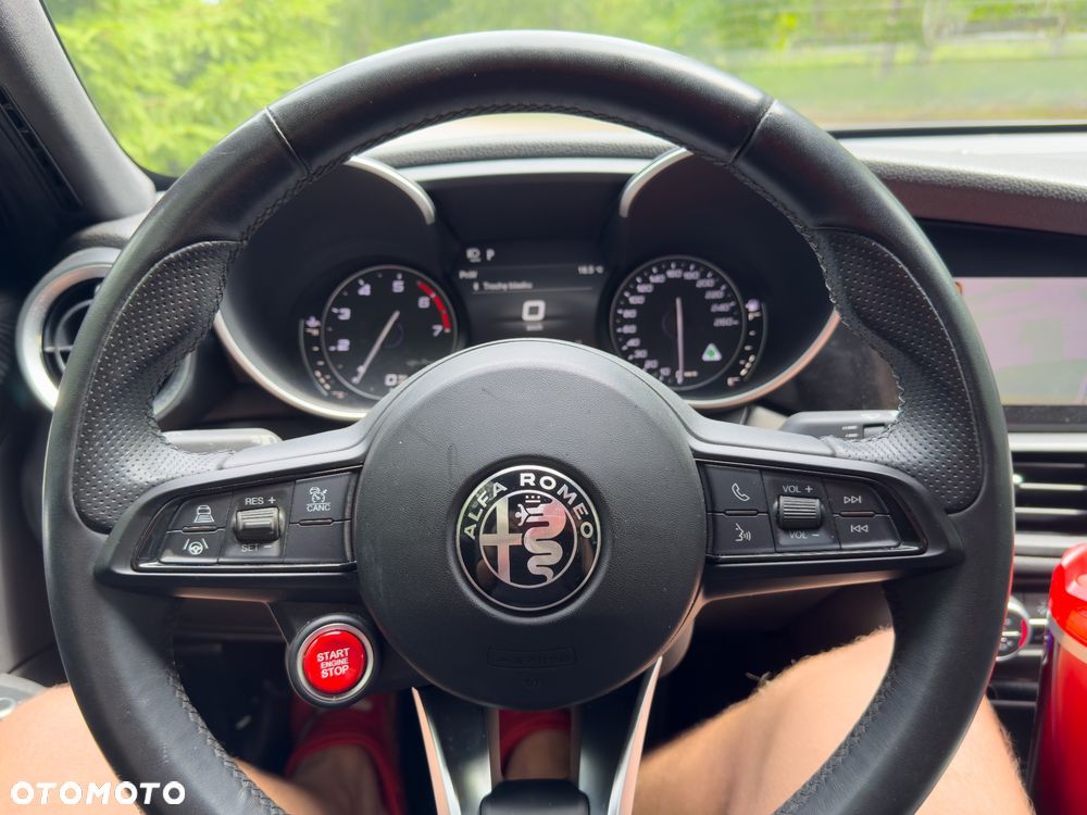 Alfa Romeo Giulia - 14