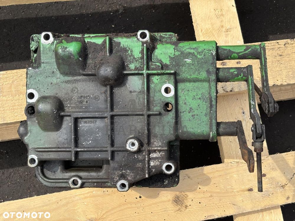 John Deere 6630 Zespół Zmiany Biegów L167547 - 1