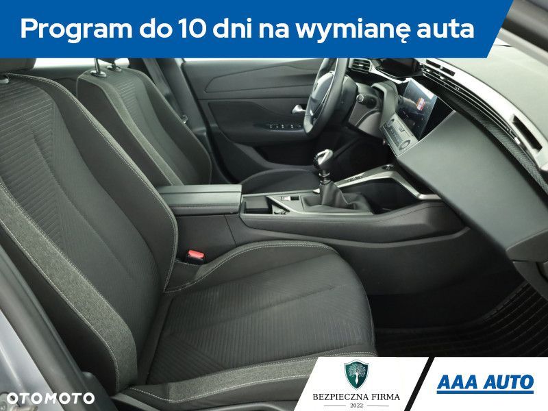 Peugeot 308 - 8