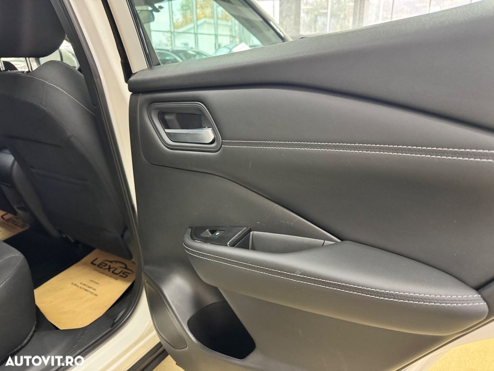 Nissan Qashqai 1.3 DIG-T MHEV Xtronic N-Connecta - 17