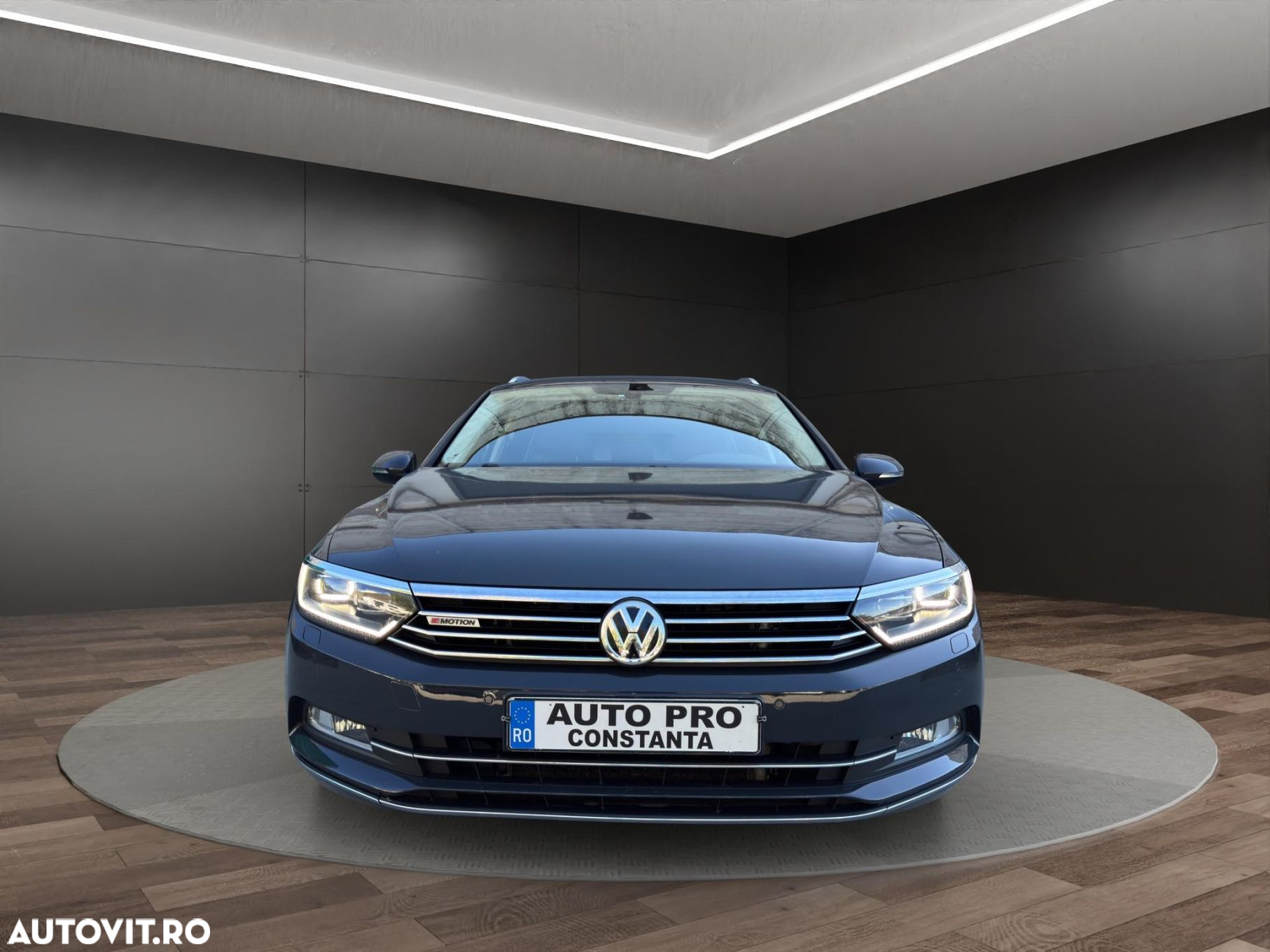 Volkswagen Passat - 15
