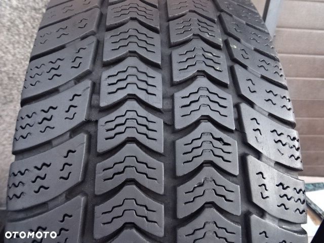 225/70/R15C 112/110R Semperit Van -Grip 2 - 1