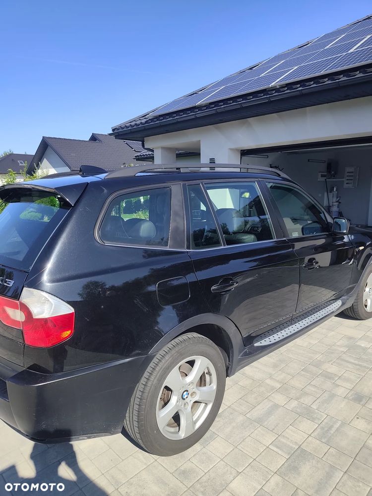 BMW X3 2.5i - 16