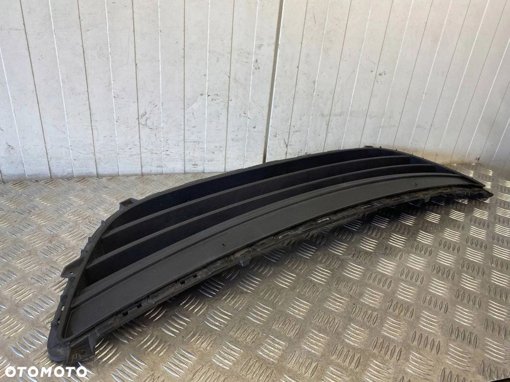 KRATKA ATRAPA ZDERZAKA HYUNDAI I20 I LIFT 12-14R 86561-1J500 - 10