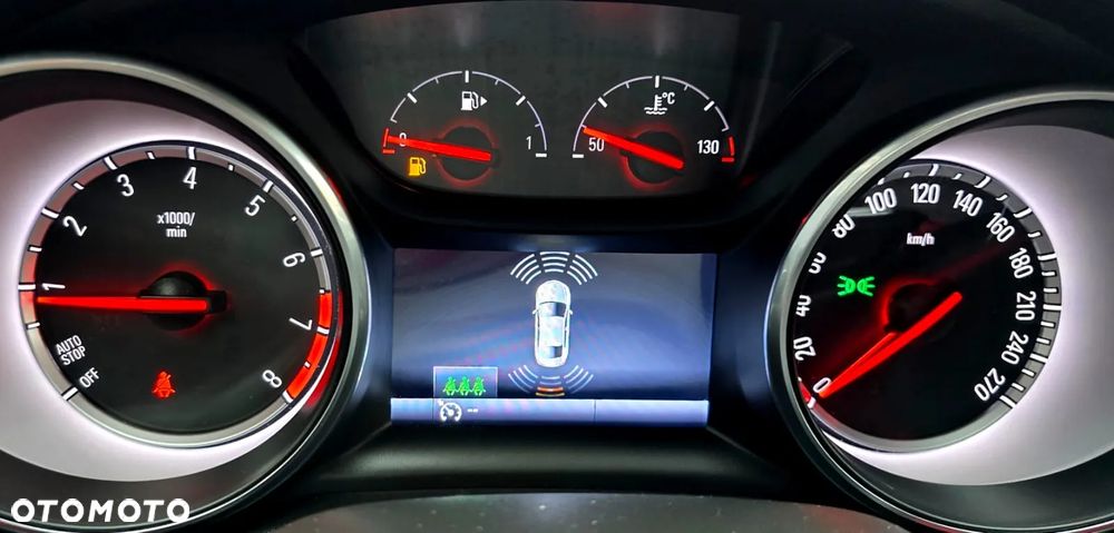 Opel Astra 1.4 Turbo Innovation - 32