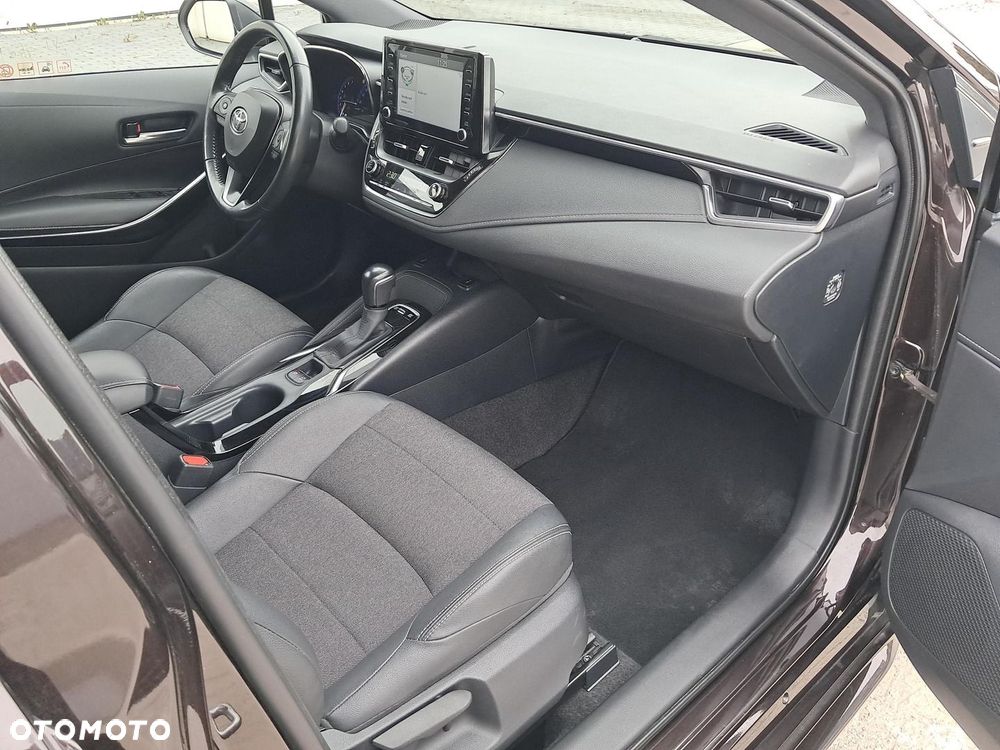 Toyota Corolla 1.8 Hybrid Comfort - 13