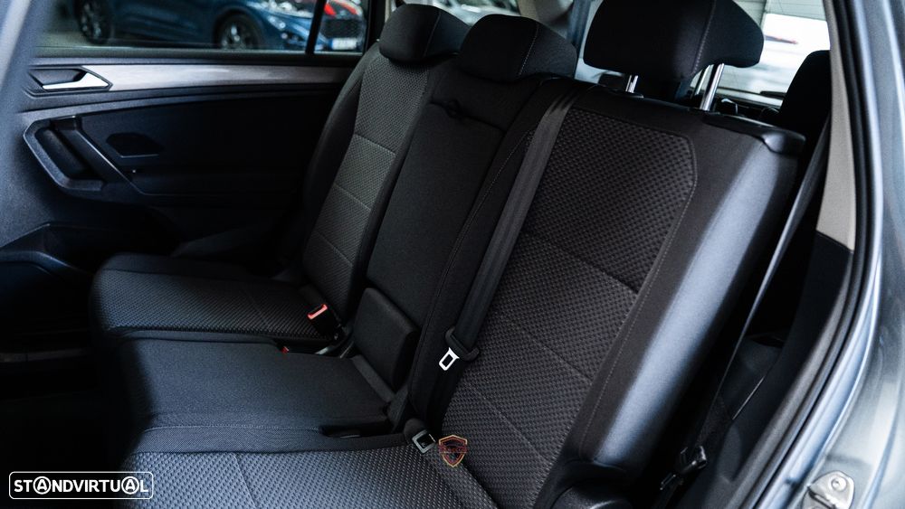 VW Tiguan Allspace 2.0 TDI Confortline DSG - 35
