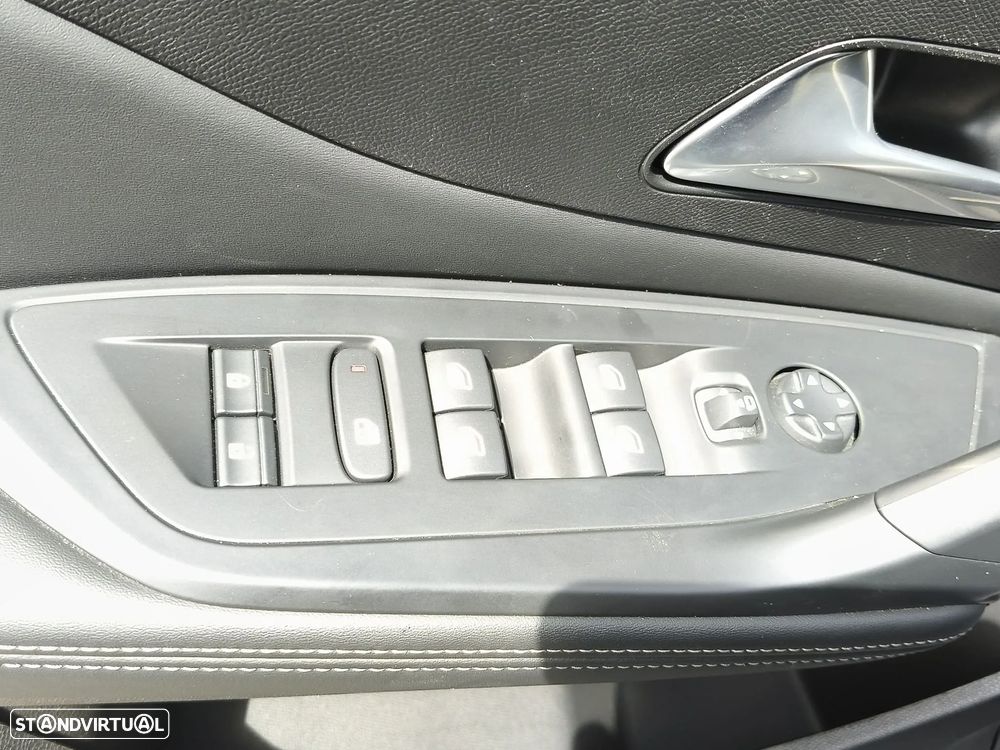 Peugeot 308 SW 1.5 BlueHDi Allure Pack EAT8 - 13