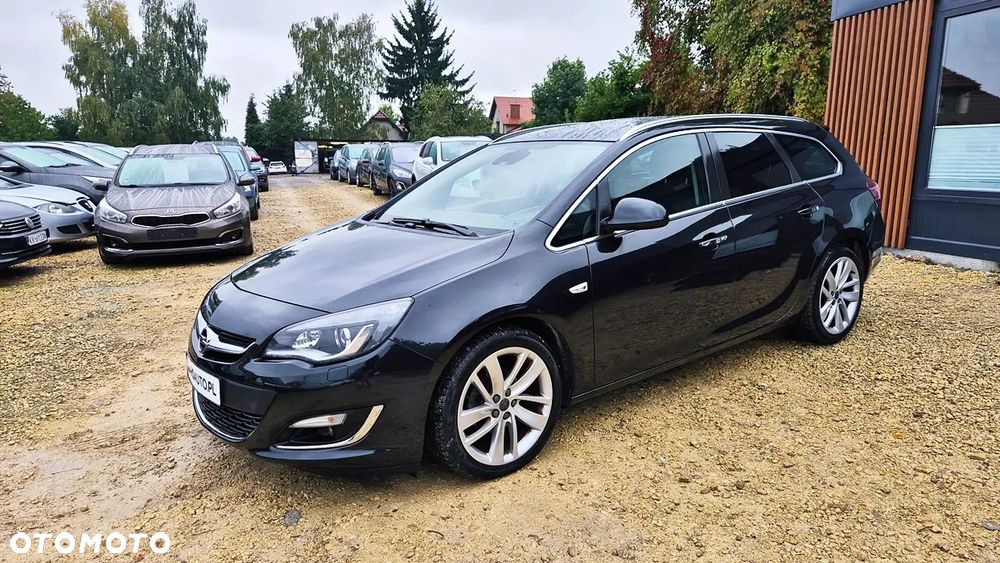 Opel Astra 1.4 Turbo Cosmo - 26