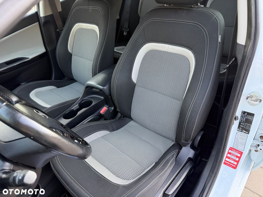 Kia Ceed - 26