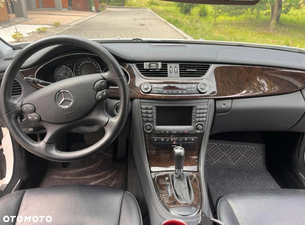 Mercedes-Benz CLS 350 - 15