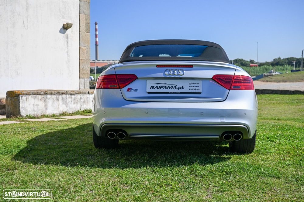 Audi A5 Cabrio - 28