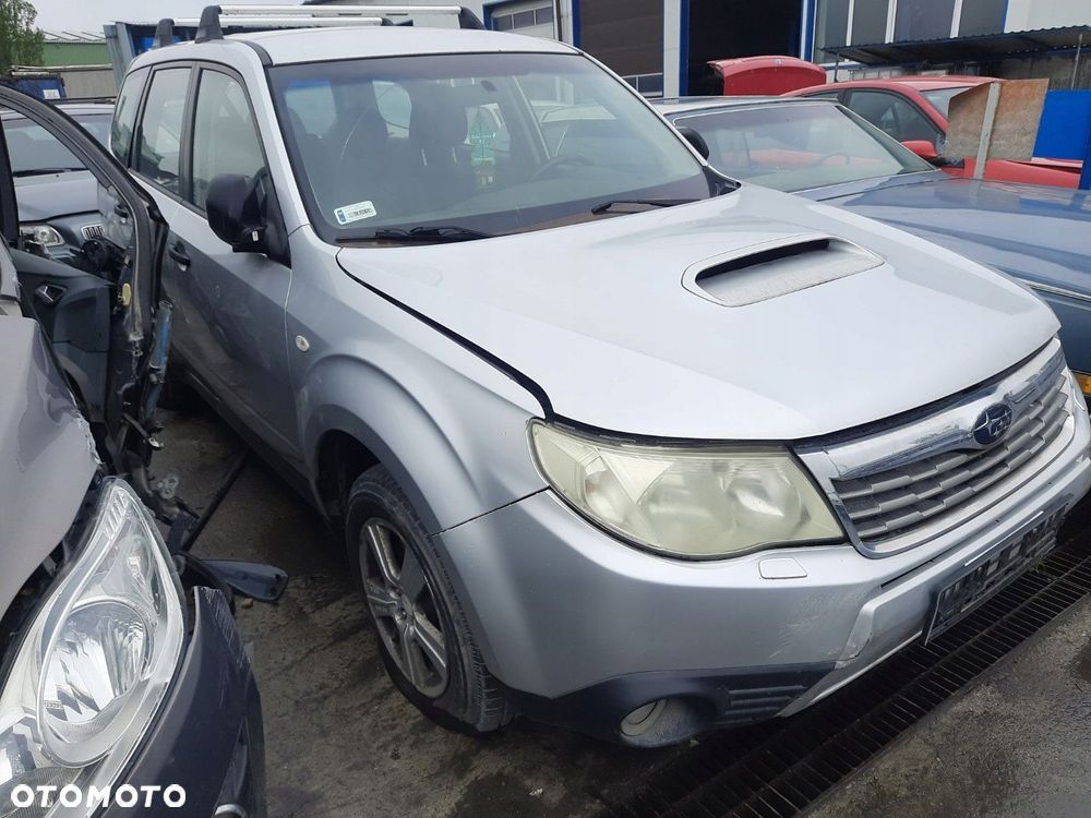 CZĘŚCI Subaru Forester III 2,0 DIESEL  107 kW / 145 KM SILNIK  EE20Z LAK: C3S - 3