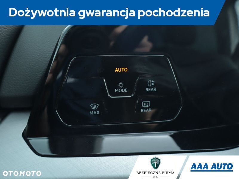 Volkswagen Golf Variant - 23