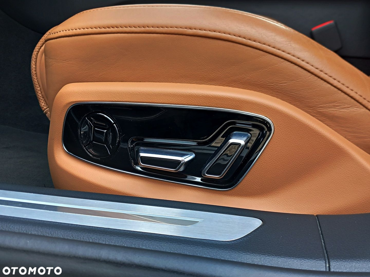 Audi A8 - 19