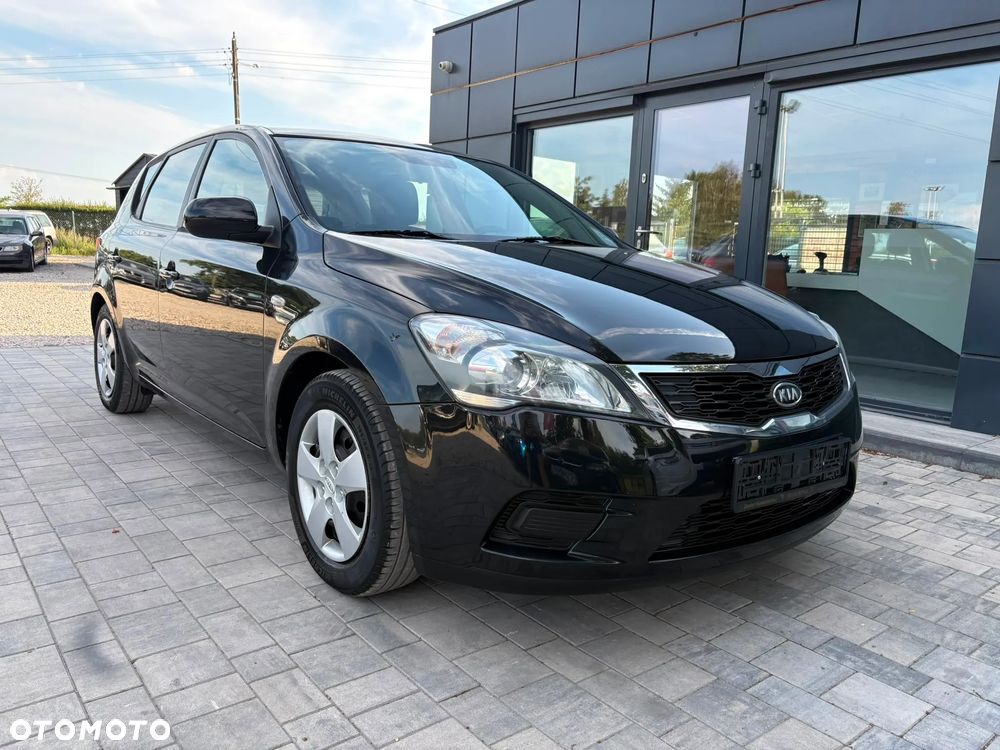Kia Ceed 1.4 CVVT Spirit - 1