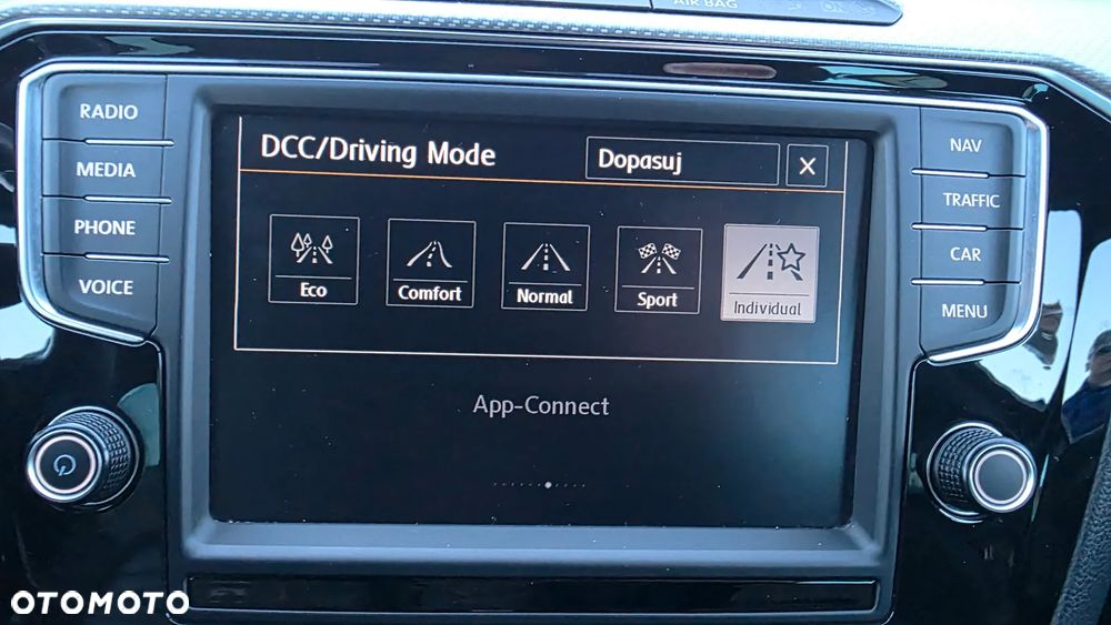 Volkswagen Passat 2.0 TDI BMT 4Mot Highline DSG - 18