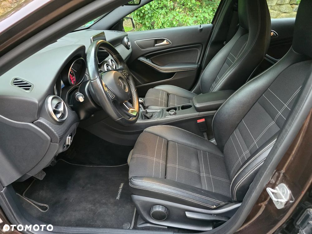 Mercedes-Benz Klasa A 180 BlueEfficiency Edition Style - 10