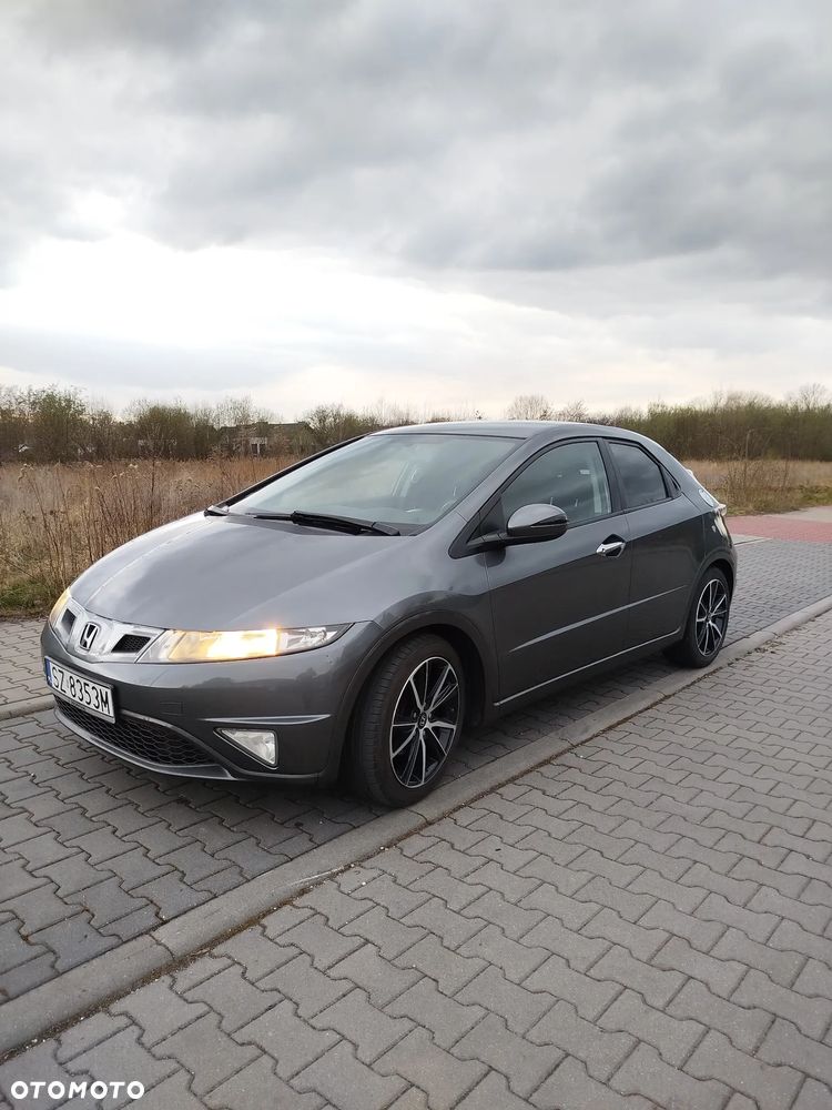 Honda Civic 1.8 Comfort - 3