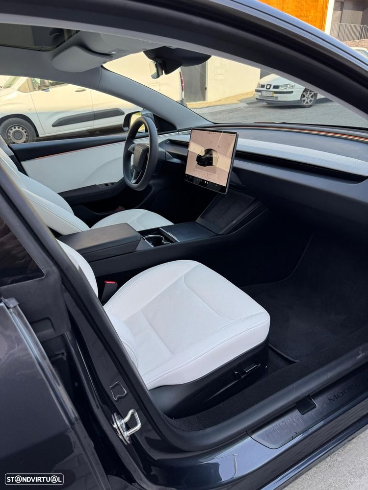 Tesla Model 3 Long Range Tração Integral Premium - 12