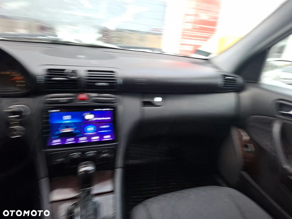 Mercedes-Benz Klasa C - 12