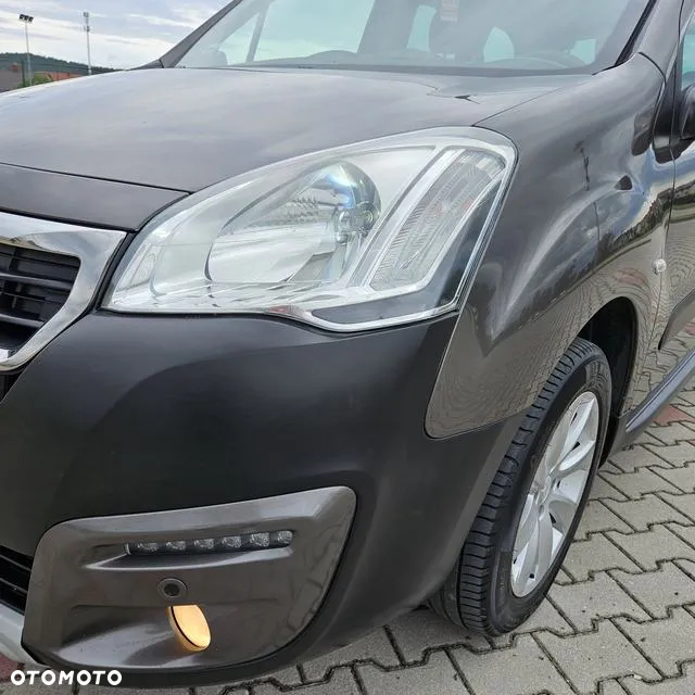 Peugeot Partner 1.6 BlueHDi Outdoor S&S - 13