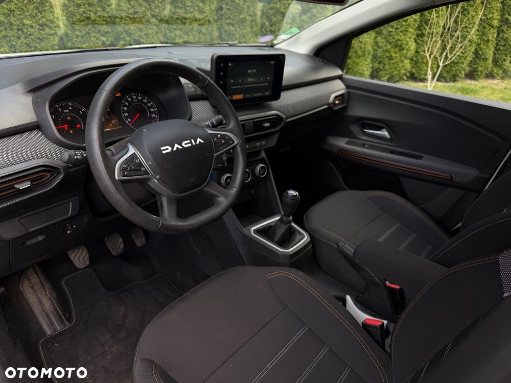 Dacia Sandero Stepway TCe 90 Expression + - 18