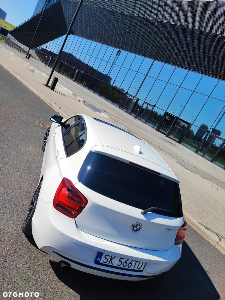 BMW Seria 1 118d Sport Line - 2