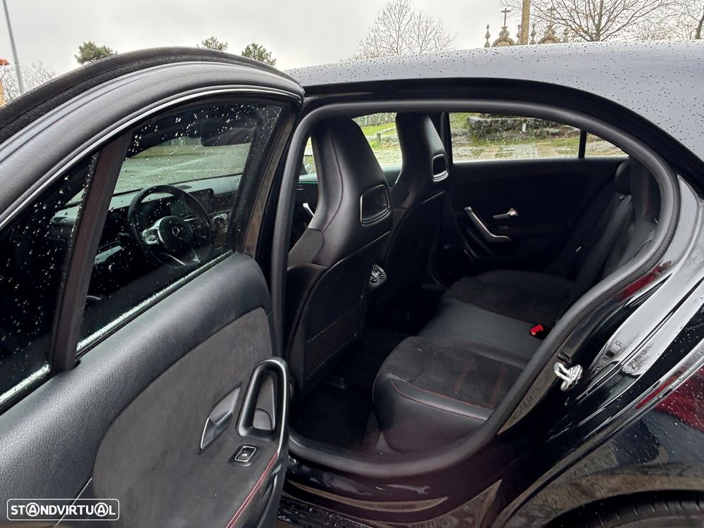 Mercedes-Benz A 180 d 7G-DCT AMG Line - 11