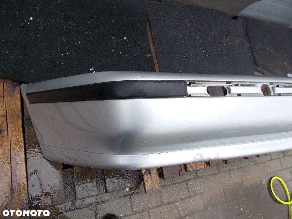 BMW E39 Zderzak tył kpl. Titansilber tył - 2