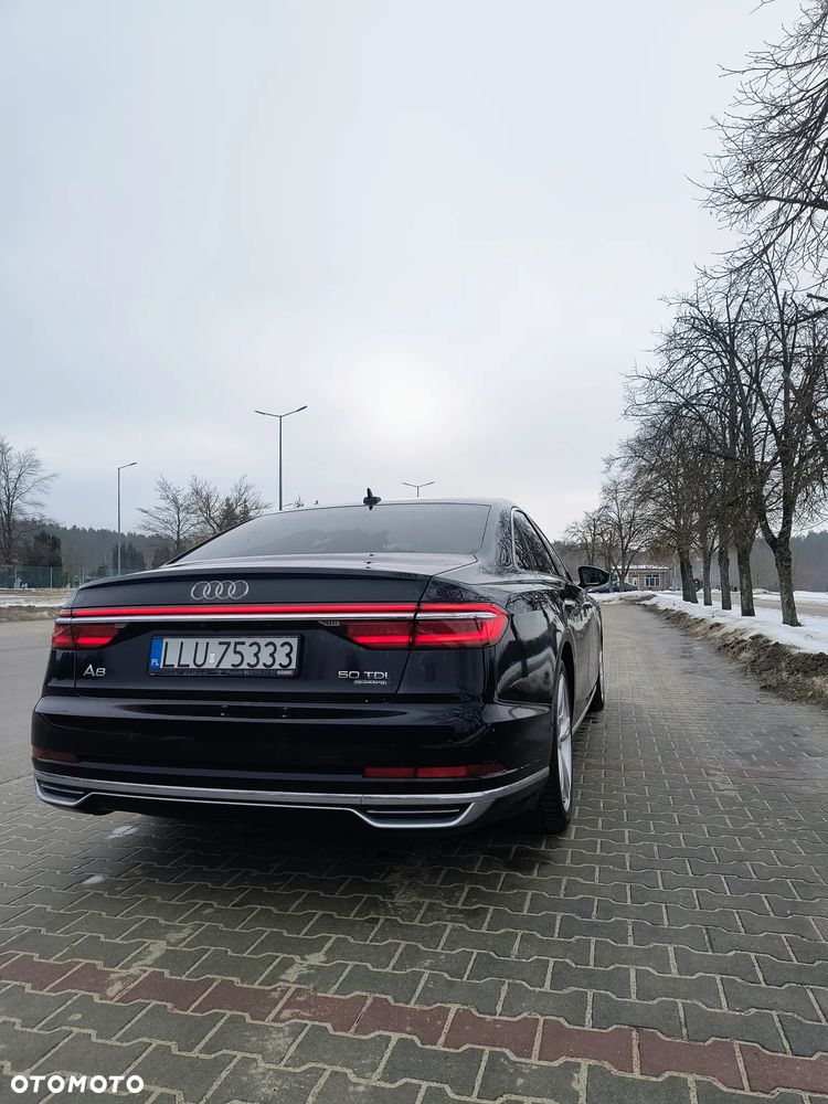 Audi A8 - 3